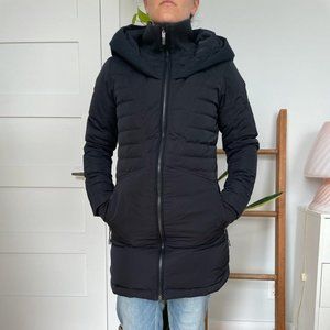 Black winter jacket, from Lolë